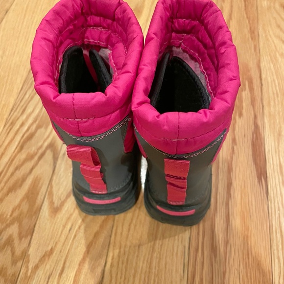 The North Face girls Alpenglow V Waterproof toddler 10 - Picture 8 of 9